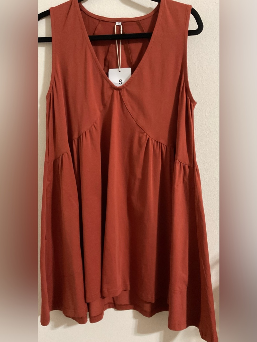 NWT- Fashion Clothing Women’s V-Neck Sleeveless Tunic Dress - Rust, Sz Small